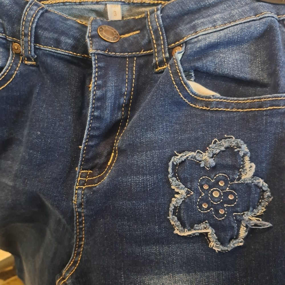 Stylish Blue Denim Jeans with Floral Detail